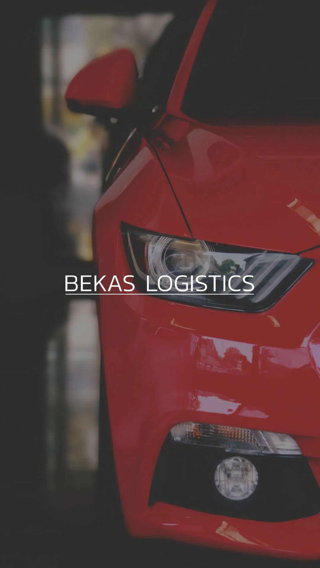 Червоне авто, доставлене Bekas Logistics